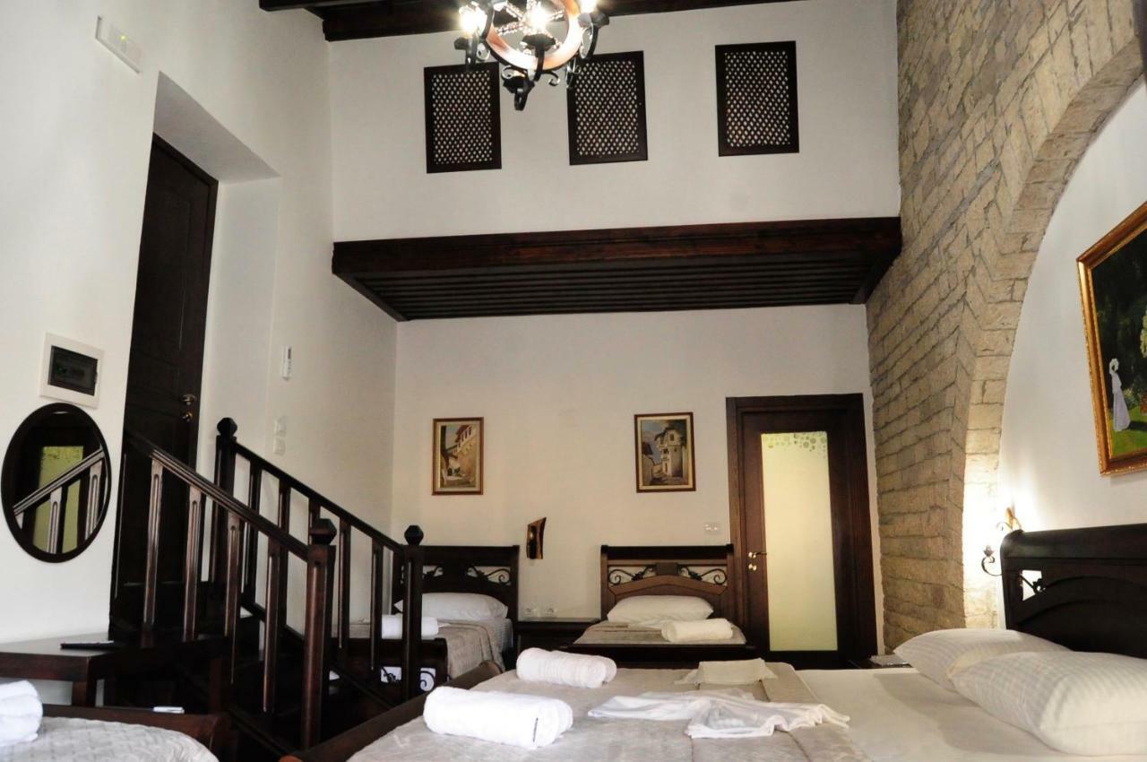 White House Boutique Hotel & Restaurant - Since 1999 培拉特 外观 照片